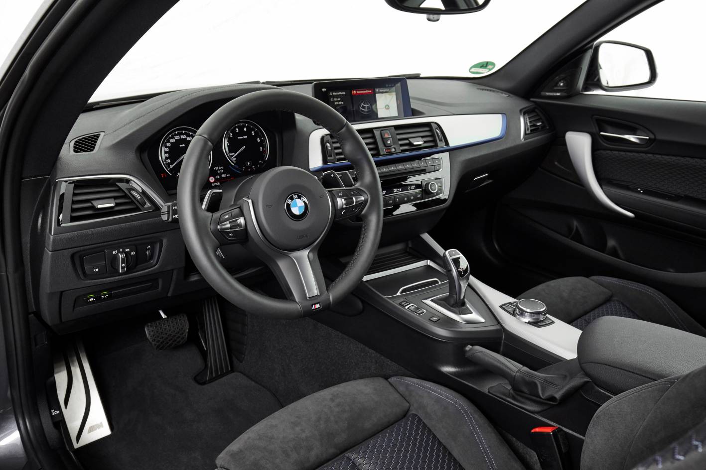 BMW 2 Series Coupe and Convertible Pricing and Specification released